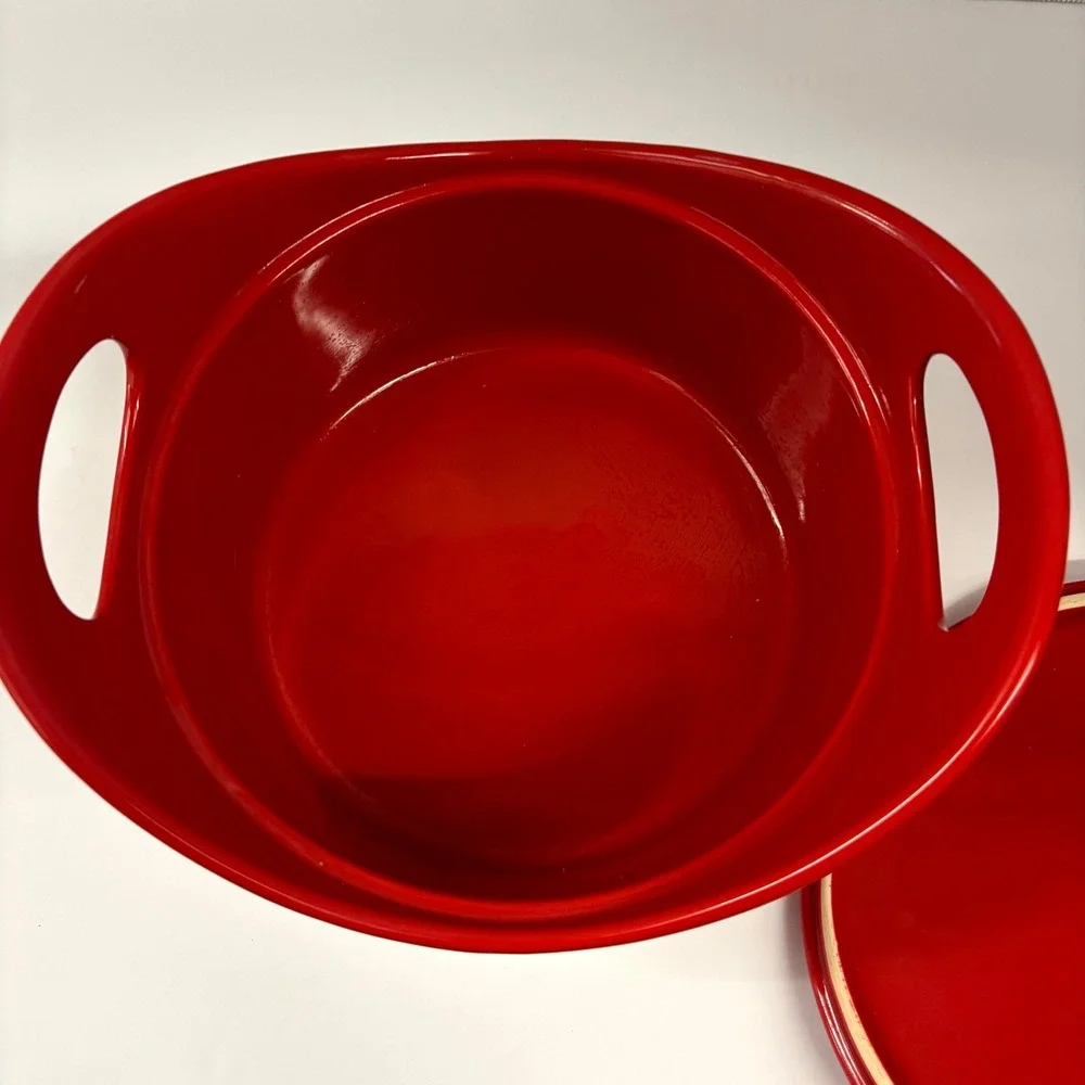 Red Ceramic Casserole Dish w/Lid 10